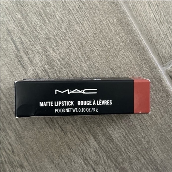 MAC matte lipstick - Picture 1 of 5